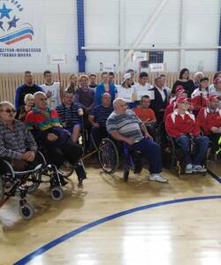 Напольный керлинг