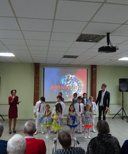 Концерт детского музыкально центра «Волшебный микрофон»