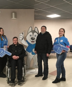 С волонтерами