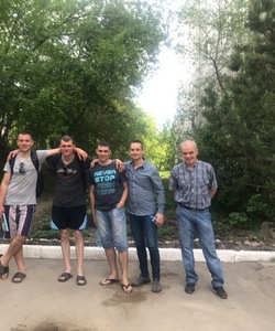 Волонтеры общественной организации Новая жизнь